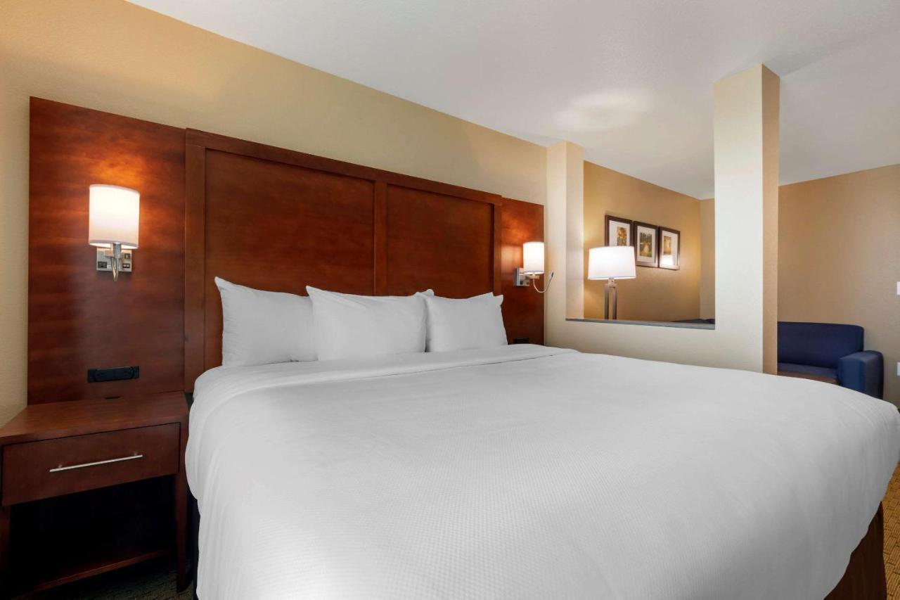 Hotel Comfort & Dfw West
