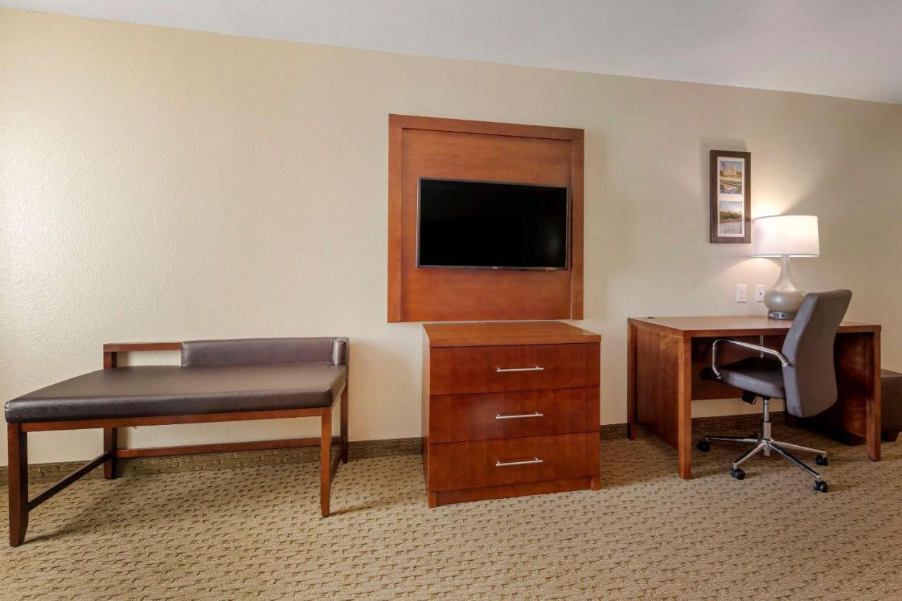 Hotel Comfort & Dfw West